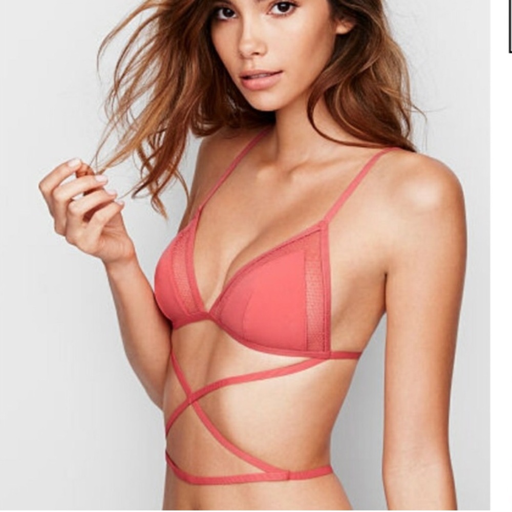 VS triangle mesh trim spaghetti strap Bralette